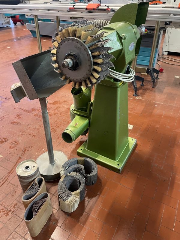 Used Bosi Vittorio column sander and polisher - Verga Woodworking Machinery